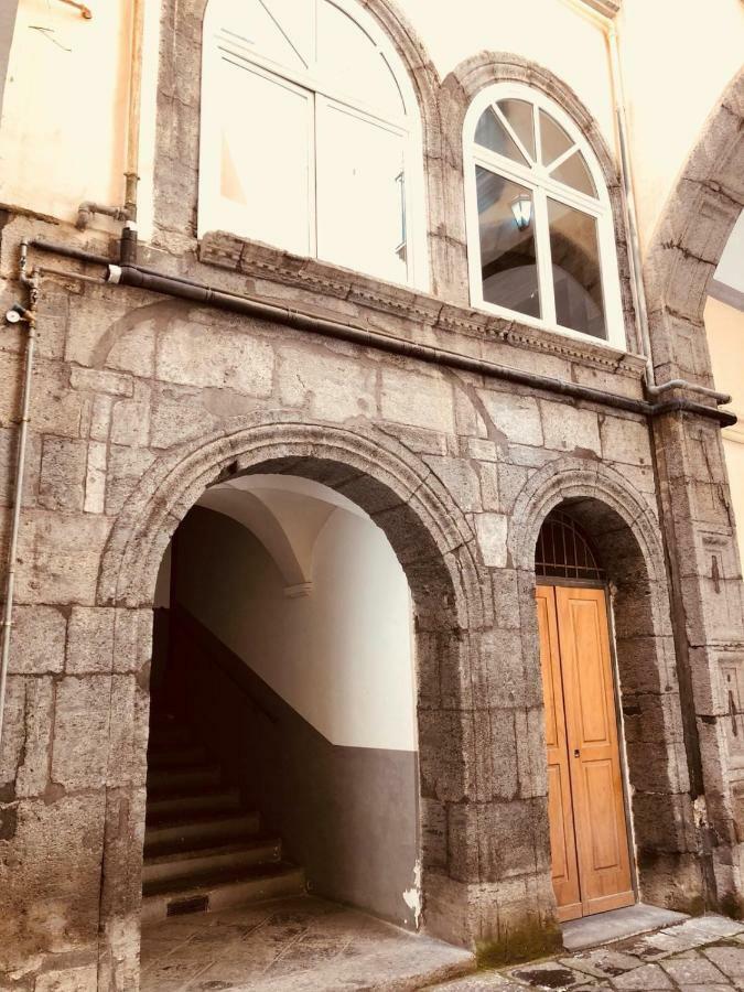 Palazzo Rota Napoli
