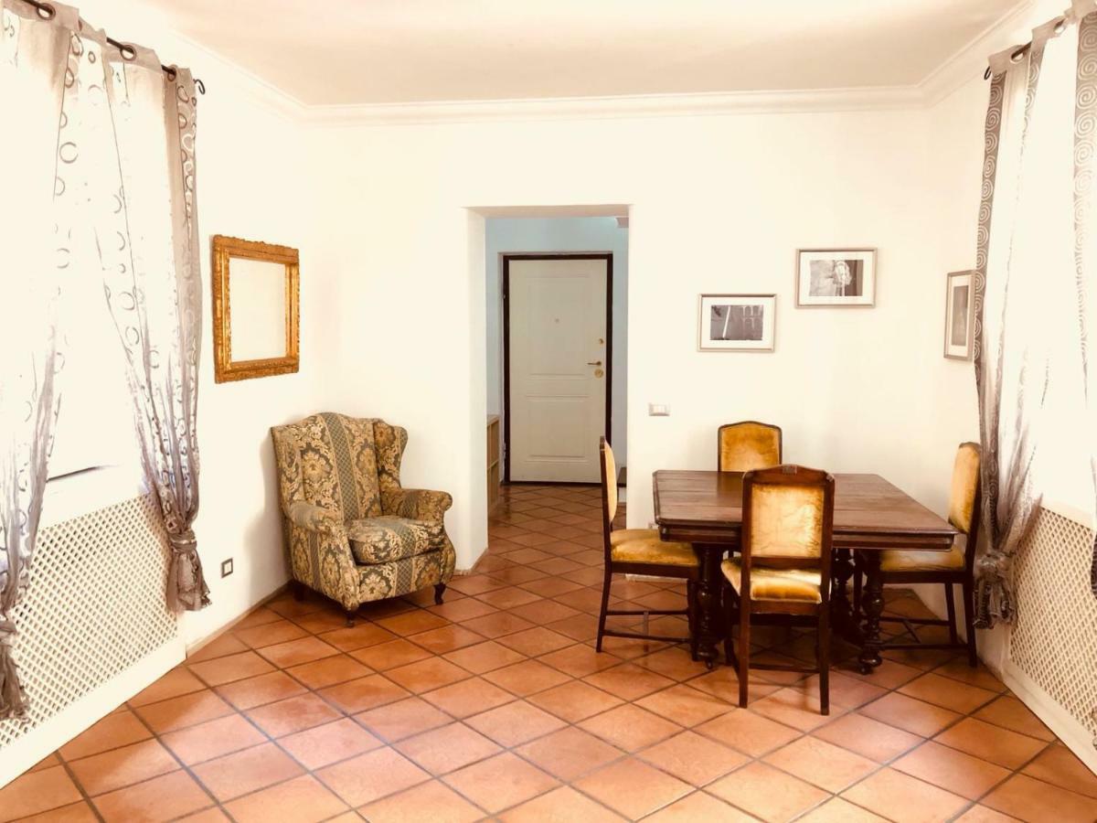 Palazzo Rota Napoli
